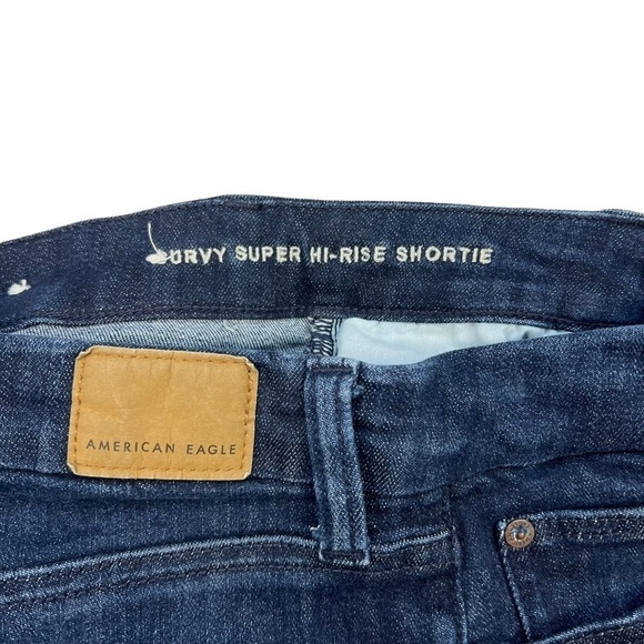 American Eagle Curvy Super Hi-Rise Shortie Short Next Level Stretch Raw Hem US 4 - Picture 4 of 9